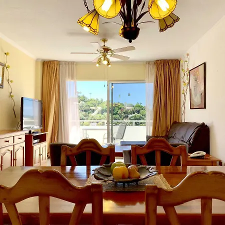 Las Americas With Views And Heated Pool Lägenhet