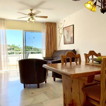 Las Americas With Views And Heated Pool *