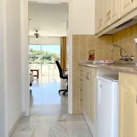Las Americas With Views And Heated Pool Apartmán *